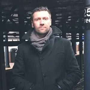 Meet your Posher, Chris